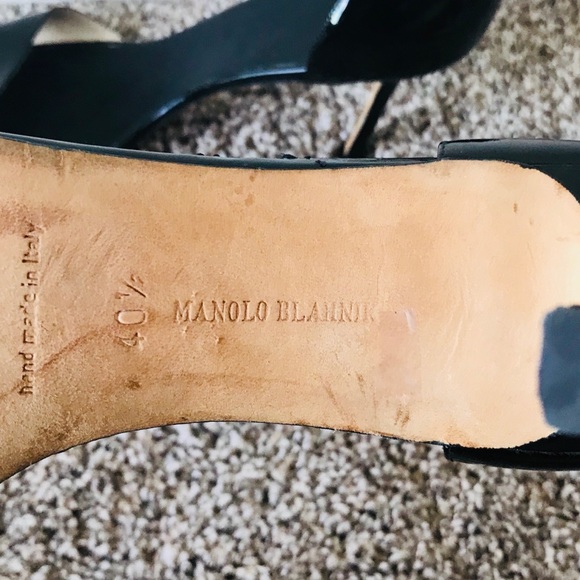 Manolo Blahnik Black Sandals Size 40.5 - Picture 5 of 8